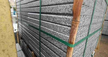 洛阳芝麻白楼梯踏步室外