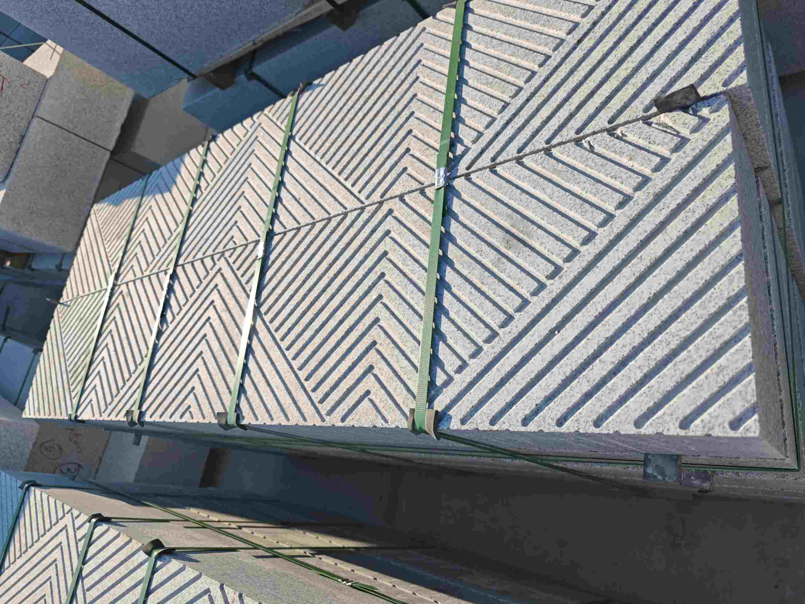 洛阳芝麻白石材雕刻定制