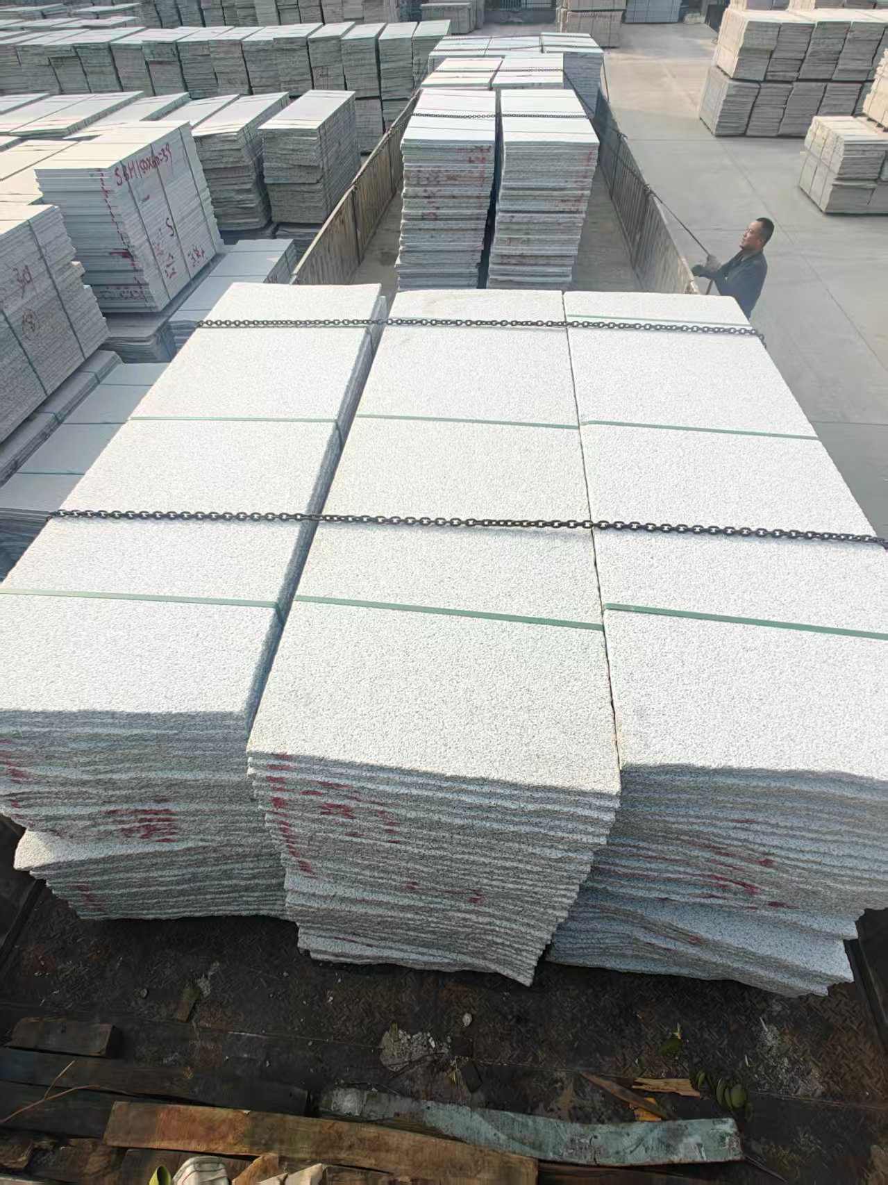 洛阳芝麻白毛板，石材毛板